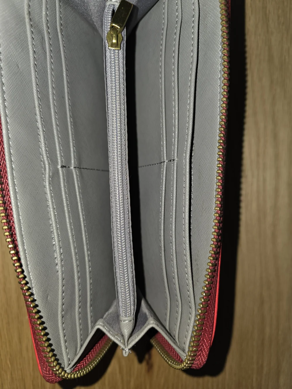 Fossil Women's Red Zip-Around Wallet